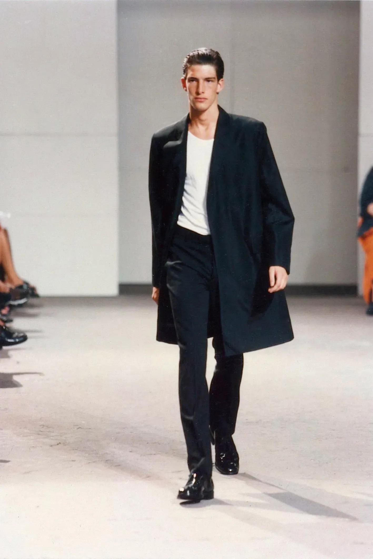 Helmut Lang Spring 1998 Menswear Collection